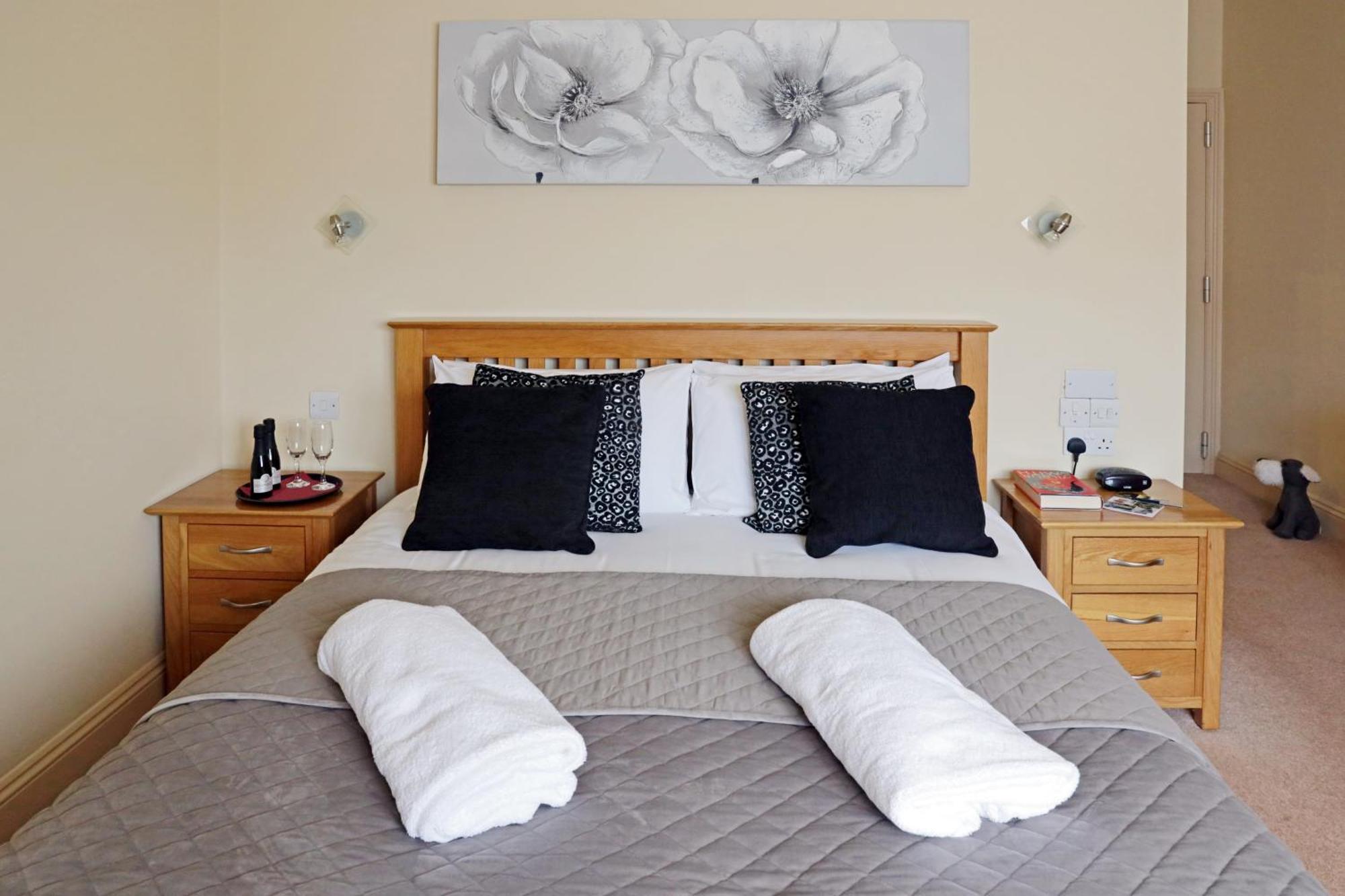 Masons Arms Hotel Montacute Ngoại thất bức ảnh