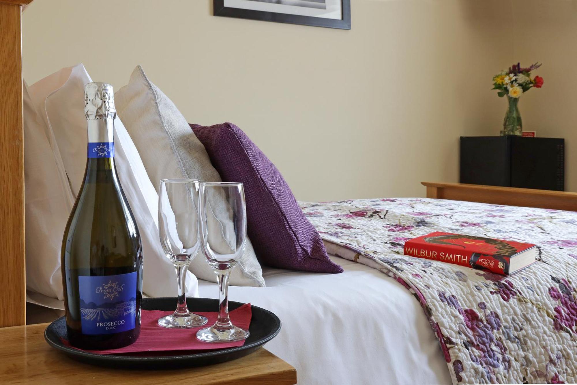 Masons Arms Hotel Montacute Ngoại thất bức ảnh