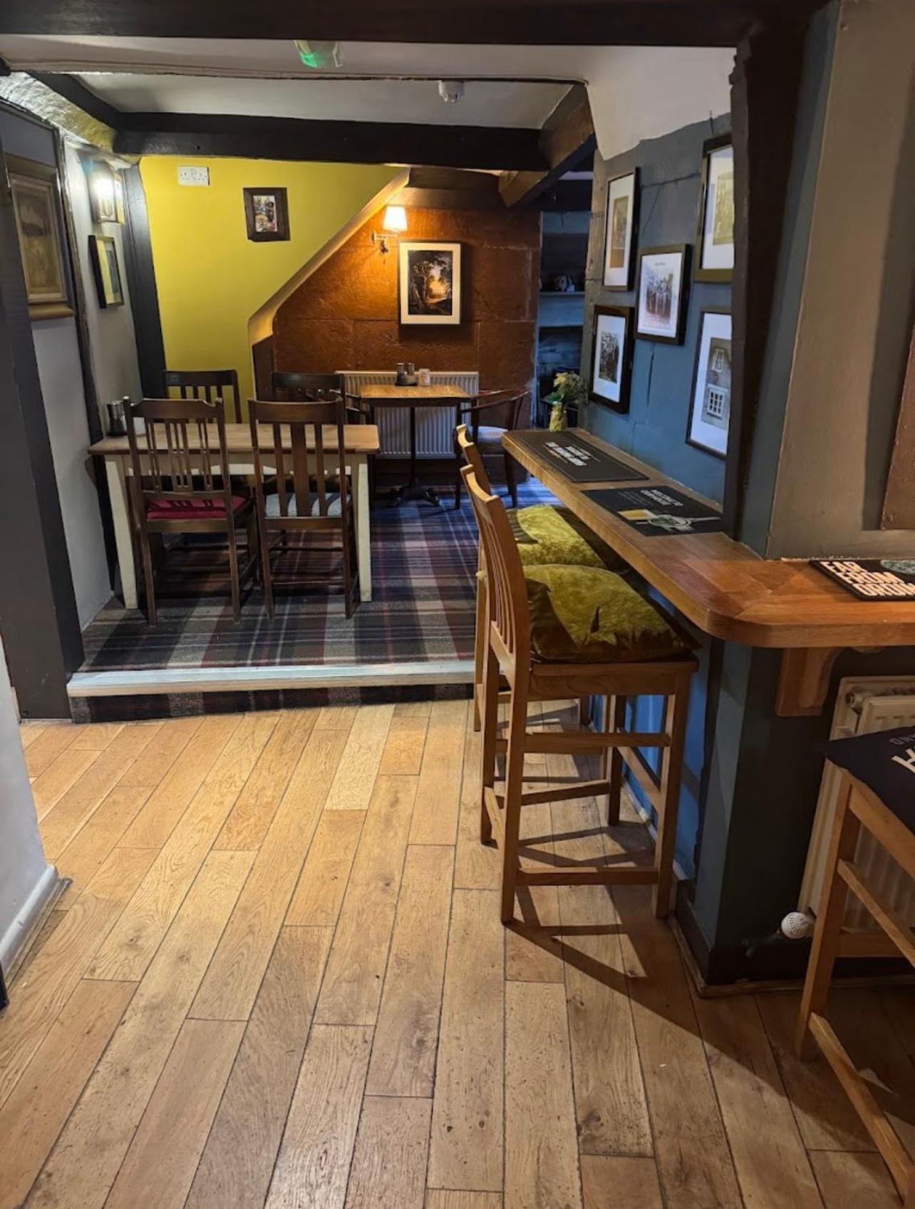 Masons Arms Hotel Montacute Ngoại thất bức ảnh